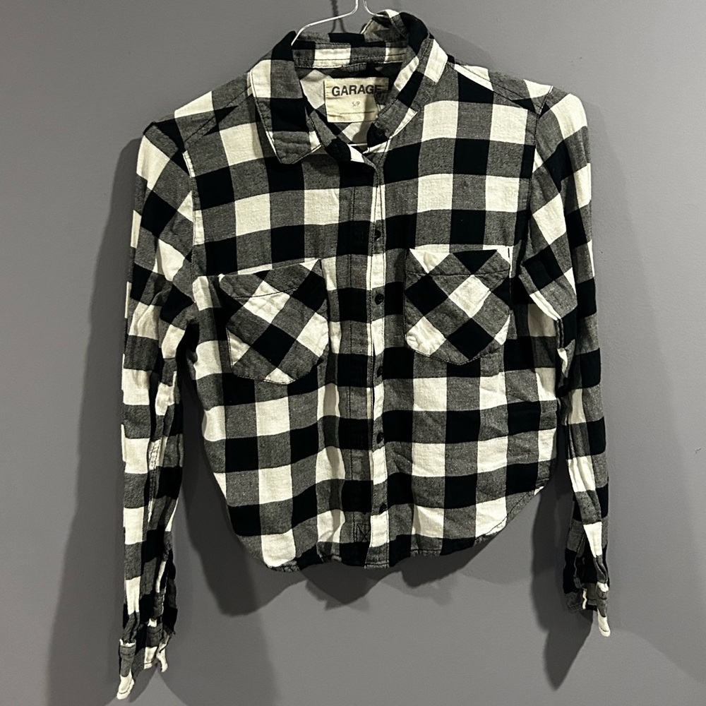Garage Monochrome Checkered ‘Flannel’ Layering Top